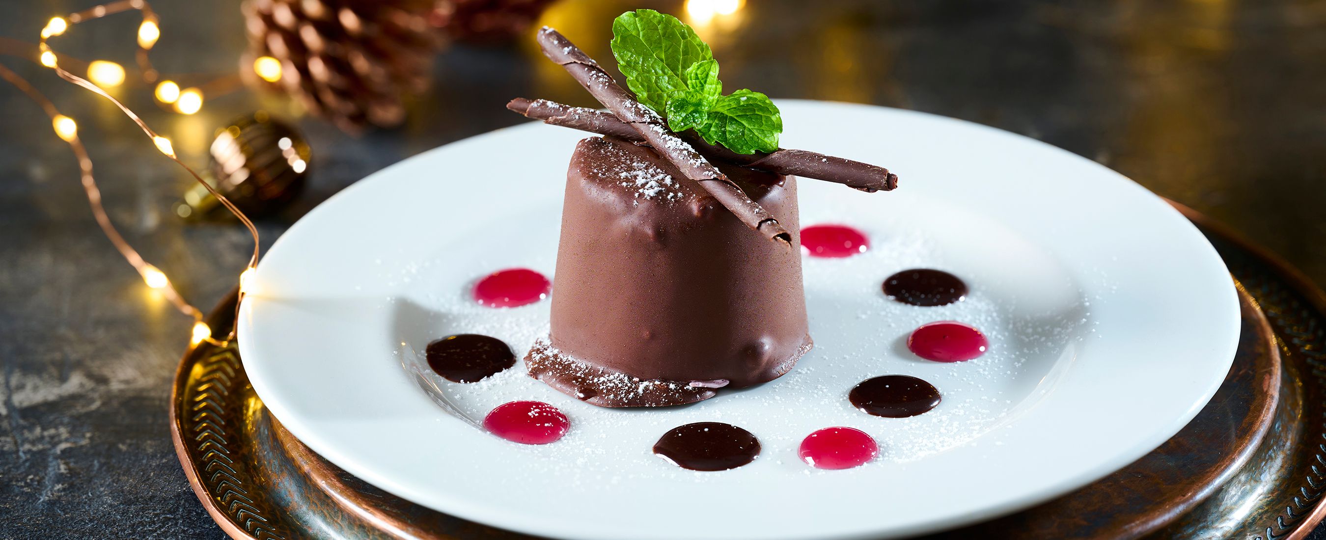 Boxing Day Lunch & Dinner at The Kingfisher Oldham in Saddleworth