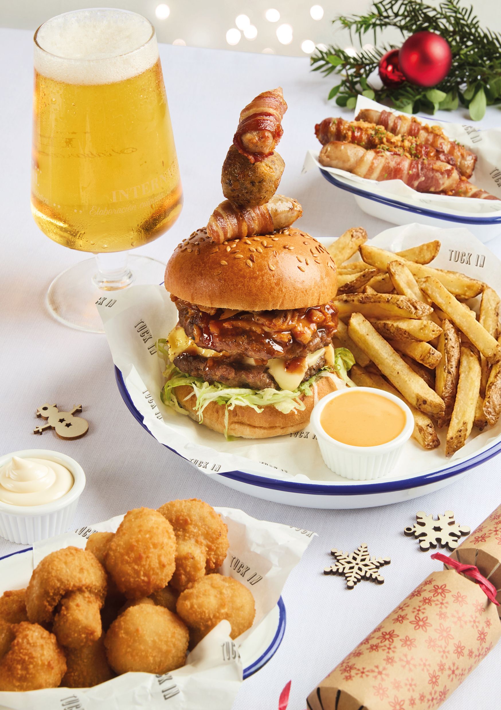 Festive Lunch & Dinner at The Kingfisher Oldham in Saddleworth